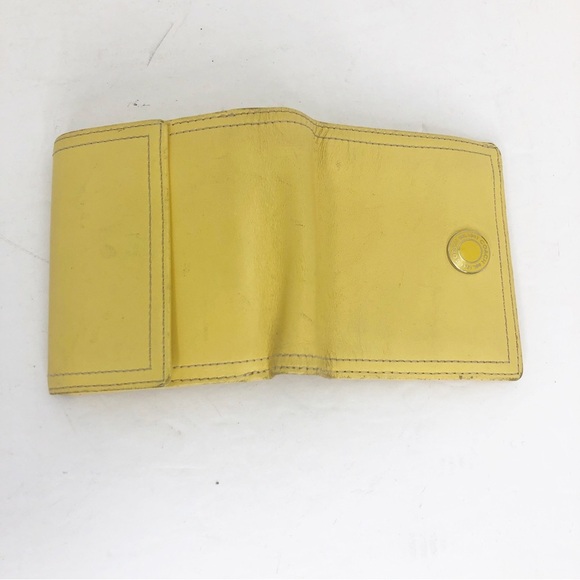 Coach, yellow, leather wallet - Picture 8 of 11